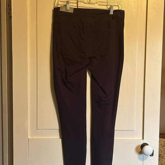 Skinny ankle mid-rise pants. Dark purple. Size small regular. - Picture 3 of 4